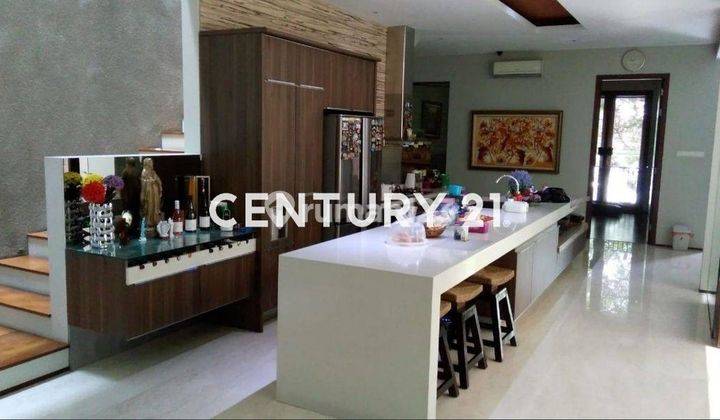 Rumah Mewah Cantik Siap Huni Permata Buana 1