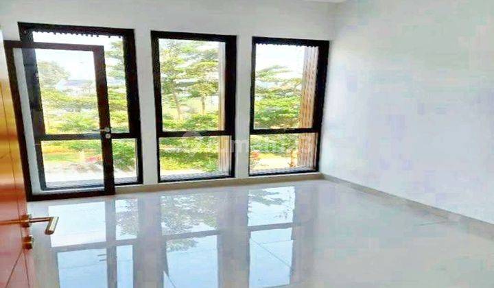 Rumah Seken Terawat dekat Living World Grand Wisata Bekasi J19068 2