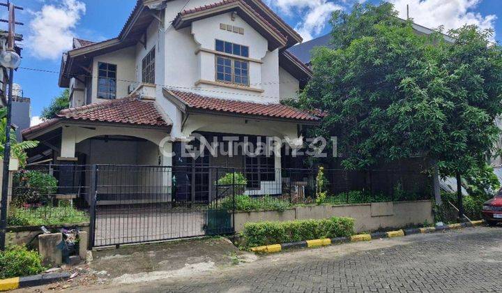 Rumah Luas Dalam Kompleks Mewah Di Panakkukang Mas Makassar 1