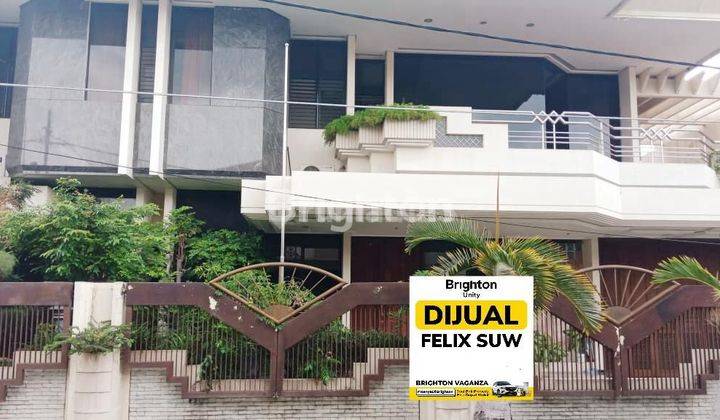 Rumah 2 Lt Furnish Di Dharmahusada Indah Surabaya 1