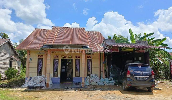 RUMAH ANJUNGAN MELANCAR MEMPAWAH 33995 1