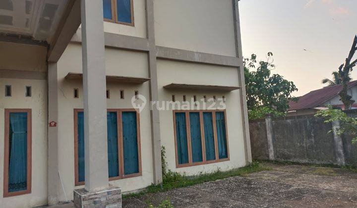 RUMAH JALAN YA' M. SABRAN KOTA PONTIANAK 33134 2