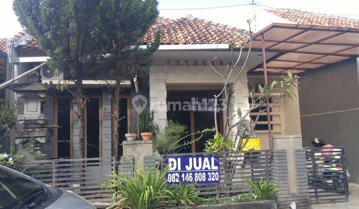 Minimalist 3 bedroom cluster house in Denpasar City 1