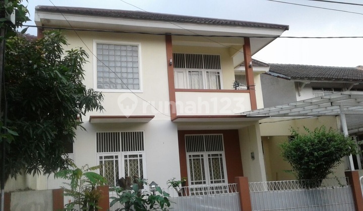 Rumah Bagus,siap huni, bebas banjir di Bumi Pesanggrahan Mas JakSel. Rumah Bagus,siap huni, bebas banjir di Bumi Pesanggrahan Mas JakSel.