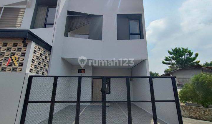 Rumah Di Cijantung Pasar Rebo Jakarta Timur Smart Home Rooftop 1