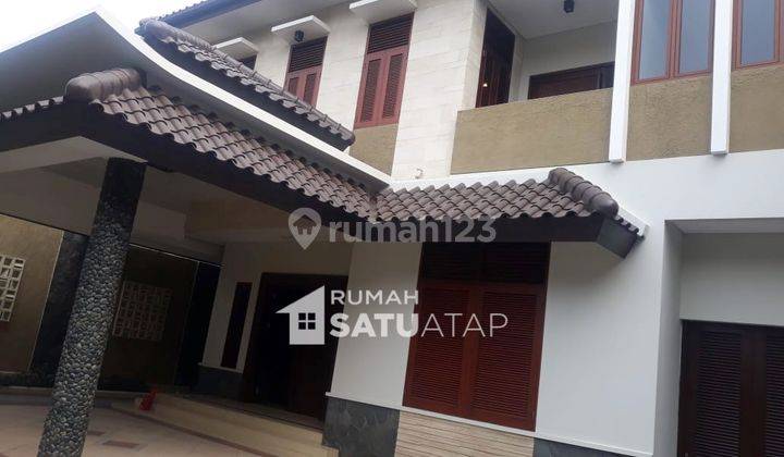 Rumah di Triloka Pancoran Seberang Hotel Bidakara RSA062101 1