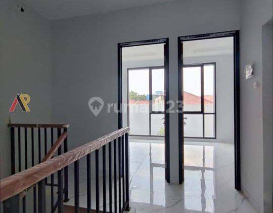 Rumah Mewah Exclusive 3 Lt Harga 1Man Di Lokasi Strategis Bambu Apus 2