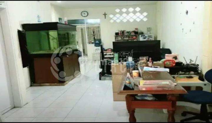 Rumah terbaik banget di Taman Holis Indah Bandung pasti betah 1