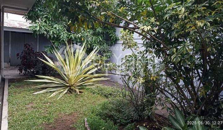 Rumah cool parah ada di tengah kota di Garuda Bandung 2