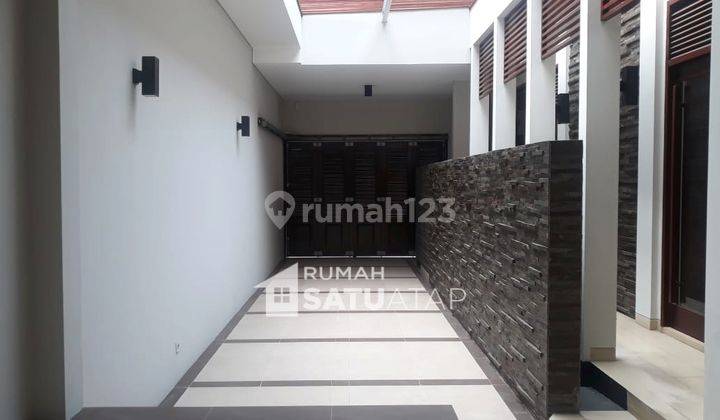 Rumah Mewah Bebas Maling Seberang Bidakara 2