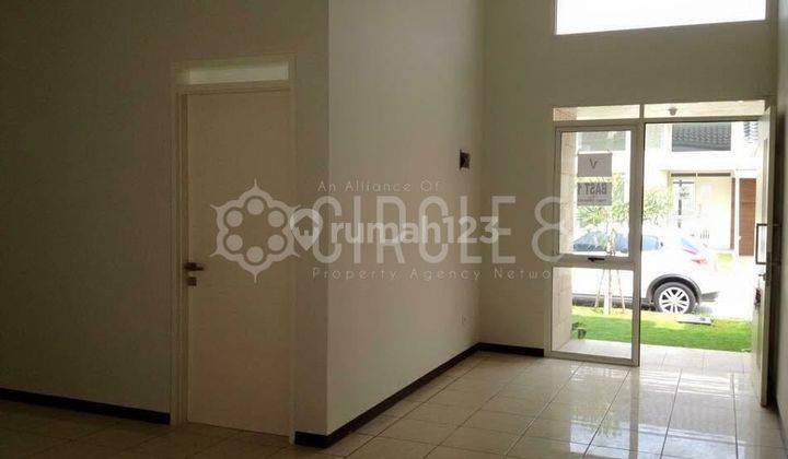 Rumah asri banget bestie,yuk negoin,di Kota Baru Parahyangan Bandung 1