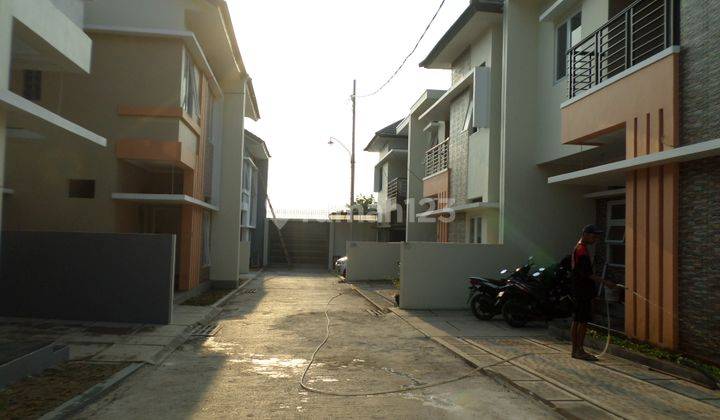 Caman Rumah Komplek 2