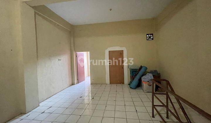 Dhyana rumah 2.5 lantai uk 5.3x12m lokasi bagus di jelambar 2