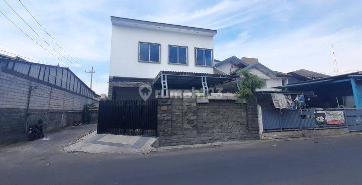 RUMAH BUNTARAN SURABAYA 50853 2