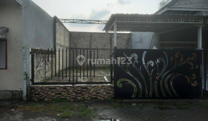 RUMAH PALEMWATU GRESIK 48812OMDAS 1