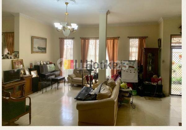 Rumah Bagus dan Terawat di Jakarta Selatan