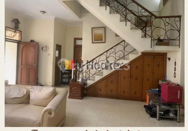 Rumah Bagus dan Terawat di Jakarta Selatan 2