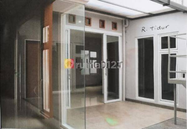 kamar tidur rumah di taman sentosa cikarang