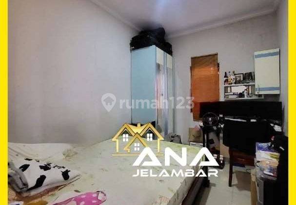 ANA RUMAH BAGUS SEMI FURNISHED 7.3x10.6M² DI JELAMBAR 1