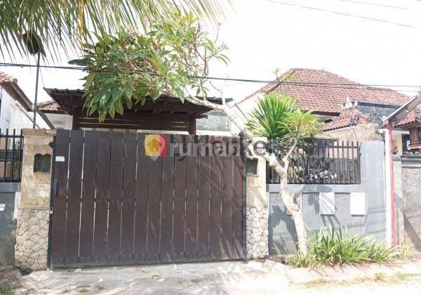 House For Lease In Benoa Area Close to ITDC Nusa Dua & Bypass Ngurah Rai Road 1