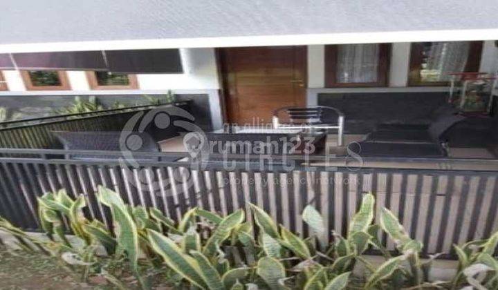 Di Pasteur Bandung ada rumah di dalam komplek mewah,nego 2