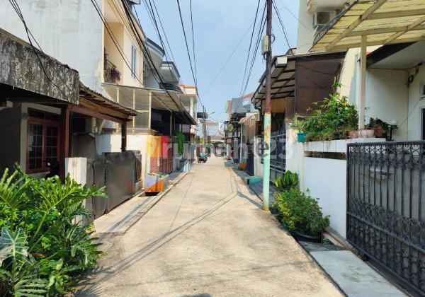 Rumah Tua Hitung Tanah di BCS Kelapa Gading Jakarta Utara 2