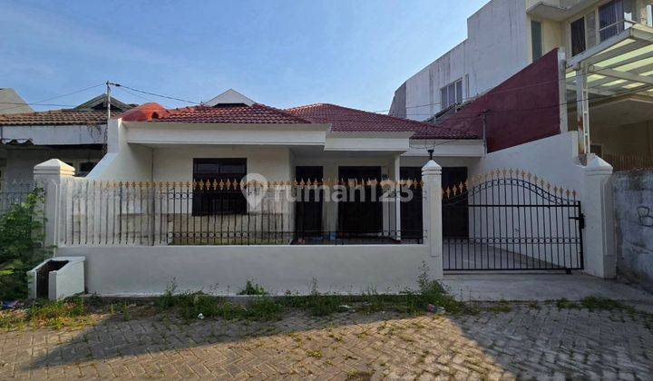 Rumah Klampis Semolo Timur STRATEGIS, ROW 2 MOBIL, SIAP HUNI  1