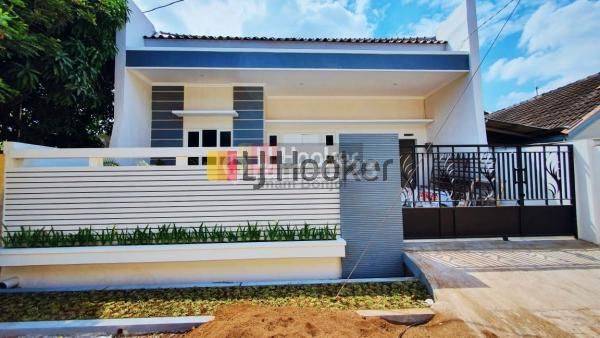 Jual Rumah Baru Siap Huni Cantik Dan Nyaman Jalan Puri Anjasmoro Semarang Barat 9093 1