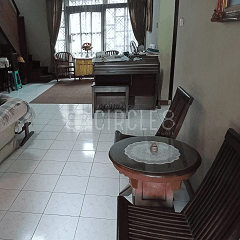 Rumah terawat,cocok untuk keluarga kamu di Sarijadi Bandung 2