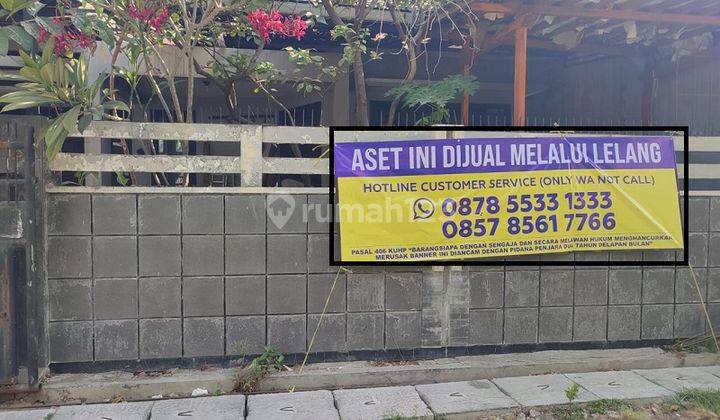 RUMAH SEMAMPIR SELATAN SURABAYA 61839 2