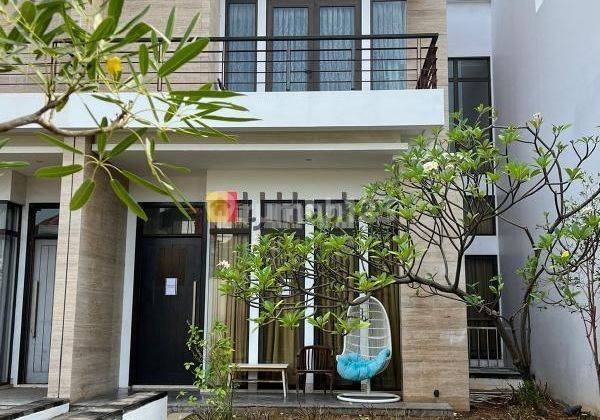 Rumah Mewah Cantik 4 Lantai di Royalton Residences Kemayoran Jakarta Pusat 2