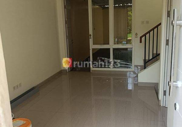 Rumah Full Renovasi 2 Lantai di Cluster Samanta Harapan Indah Bekasi Jawa Barat 2