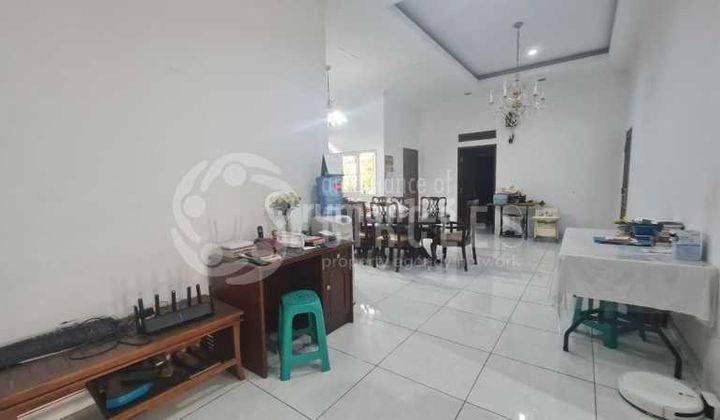 Bagus banget,rumah dirawat banget di Gunung Batu dekat Pasteur Bandung 2