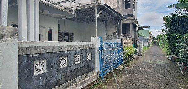 RUMAH JAMBANGAN TAMA SURABAYA 37527 2