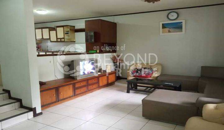 Rumah mewah komplek exclusive di Setraduta Bandung 2