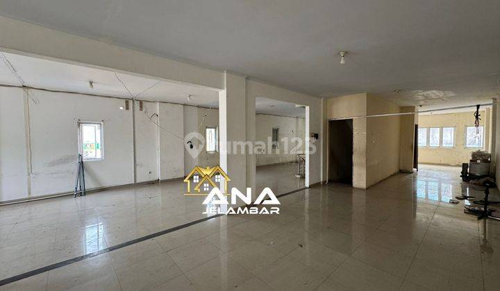 ANA RUMAH  JALAN RAYA UK 4.25X24M DI JELAMBAR 2