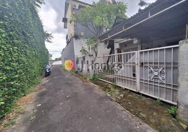 2 bedrooms house for rent at Kerobokan Kuta Utara strategic location close to Canggu area 1