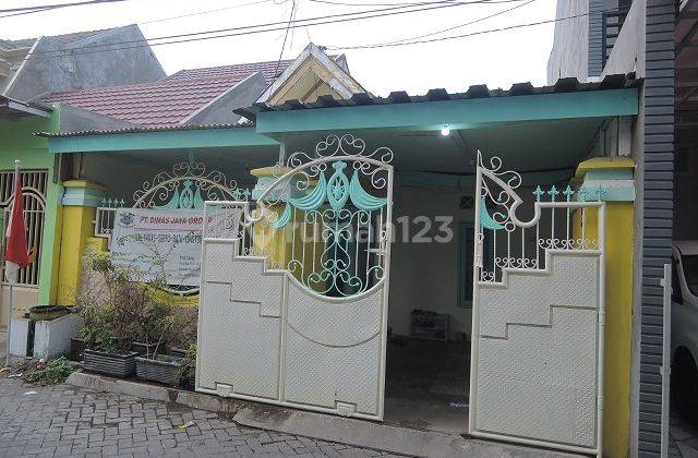 RUMAH RANDUAGUNG GRESIK 61862 1