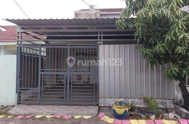 RUMAH SWAN MENGANTI MAS REGENCY GRESIK 64461 2