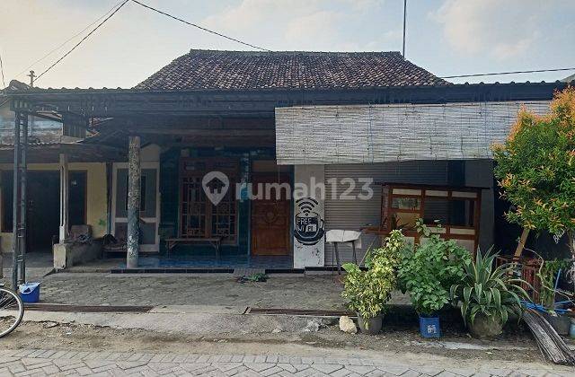 RUMAH WADANG GRESIK 64531 2