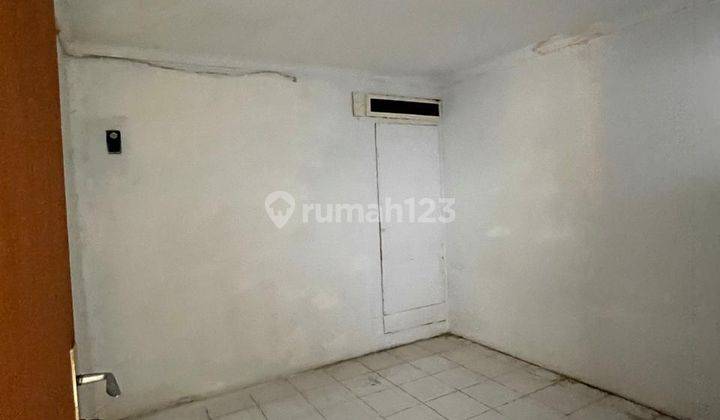 Dhyana rumah jelambar uk 6x20m strategis di komplek kavling polri 2