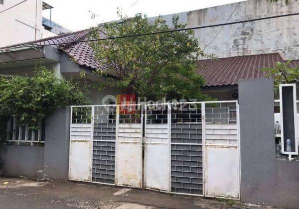 Rumah Tingkat 1 Bagus dan Lokasi Strategis 1