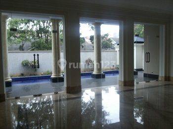 Luxury House in Menteng 1