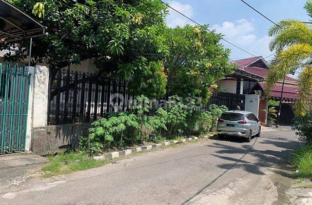 RUMAH TAMAN DARMO PERMAI SELATAN SURABAYA 67590 1