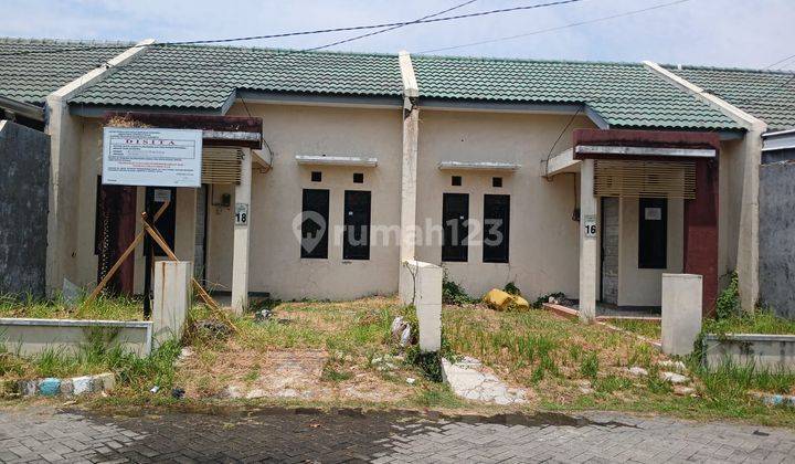 RUMAH DIAN REGENCY SURABAYA 68899 1