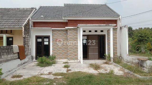 RUMAH SUGIHWARAS LNDAH ASRI TUBAN 68925 1