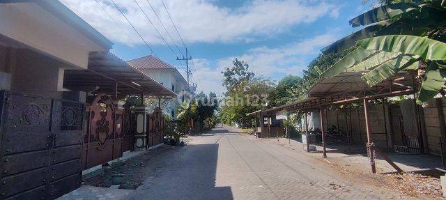 RUMAH TAMAN KETINTANG WIYATA SURABAYA 71082 2