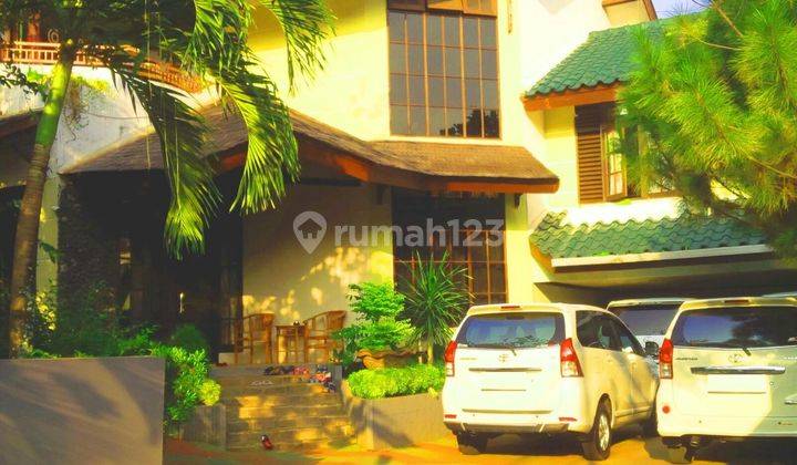 Rumah Keren Nuansa Villa Di Cirendeu 1