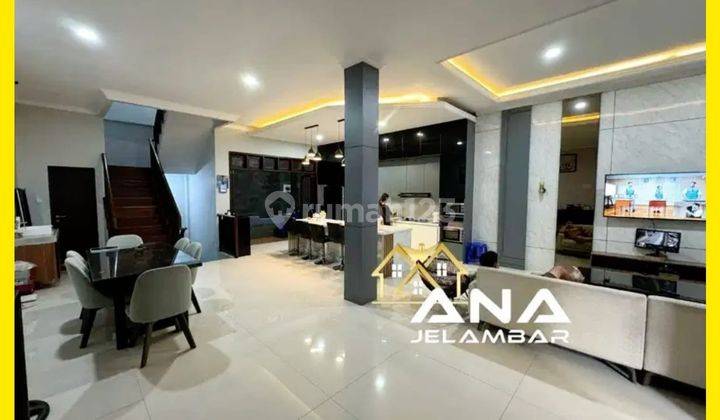 ANA RUMAH BAGUS SEMI FURNISHED UK 7.4X15M DI JELAMBAR 1