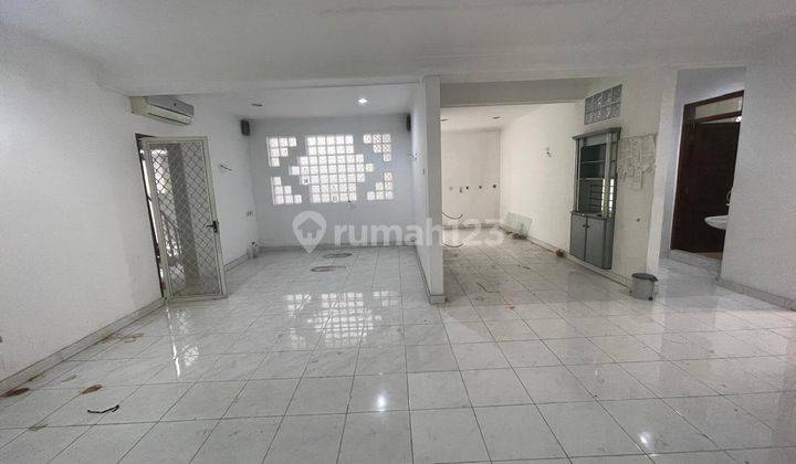 Chandra rumah uk 15x15m lokasi bagus di komplek kavling polri 1